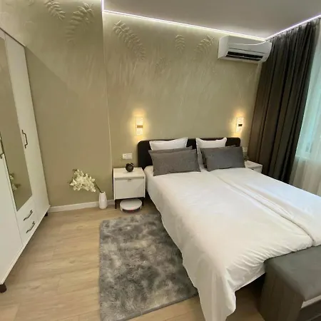 Апартамент Sea Breeze 1 Варна