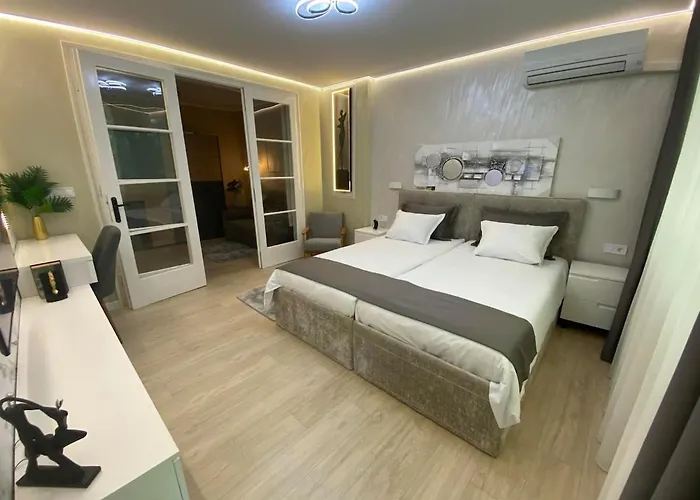 Sea Breeze 1 Apartment *